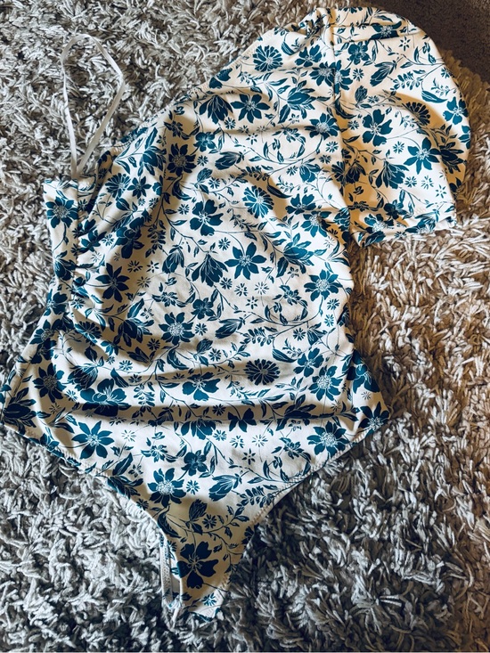 Free People Tops - Free People Petal Combo One-Shoulder Floral bodysuit in Teal and White